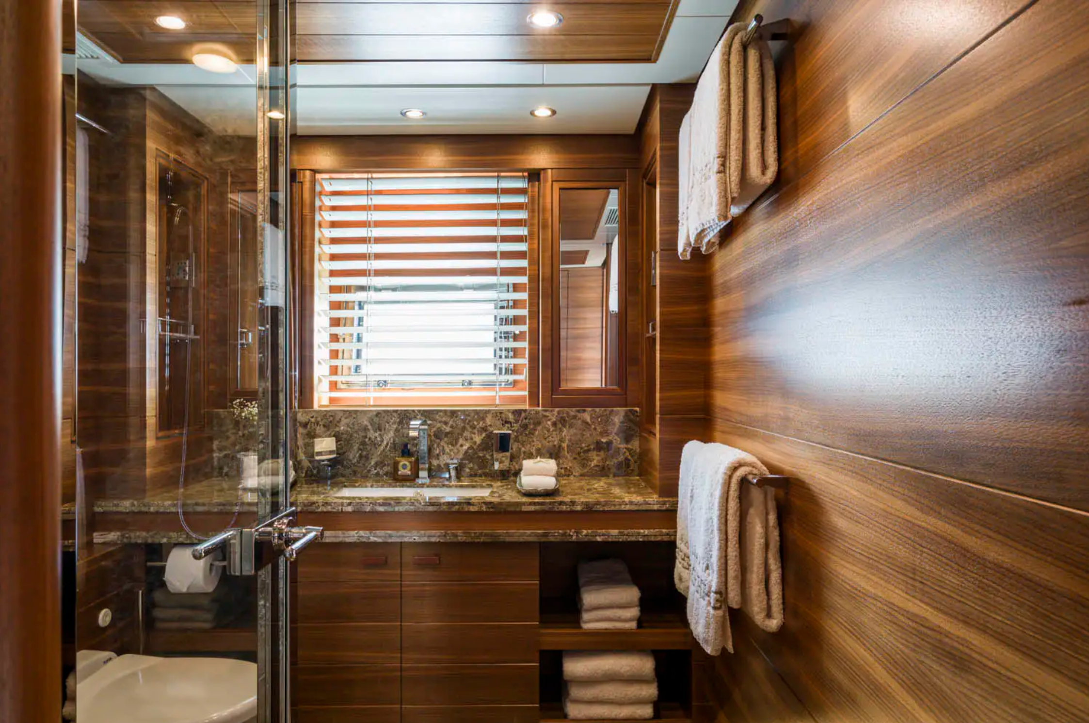 Balista Weekly Yacht Charter Cannes