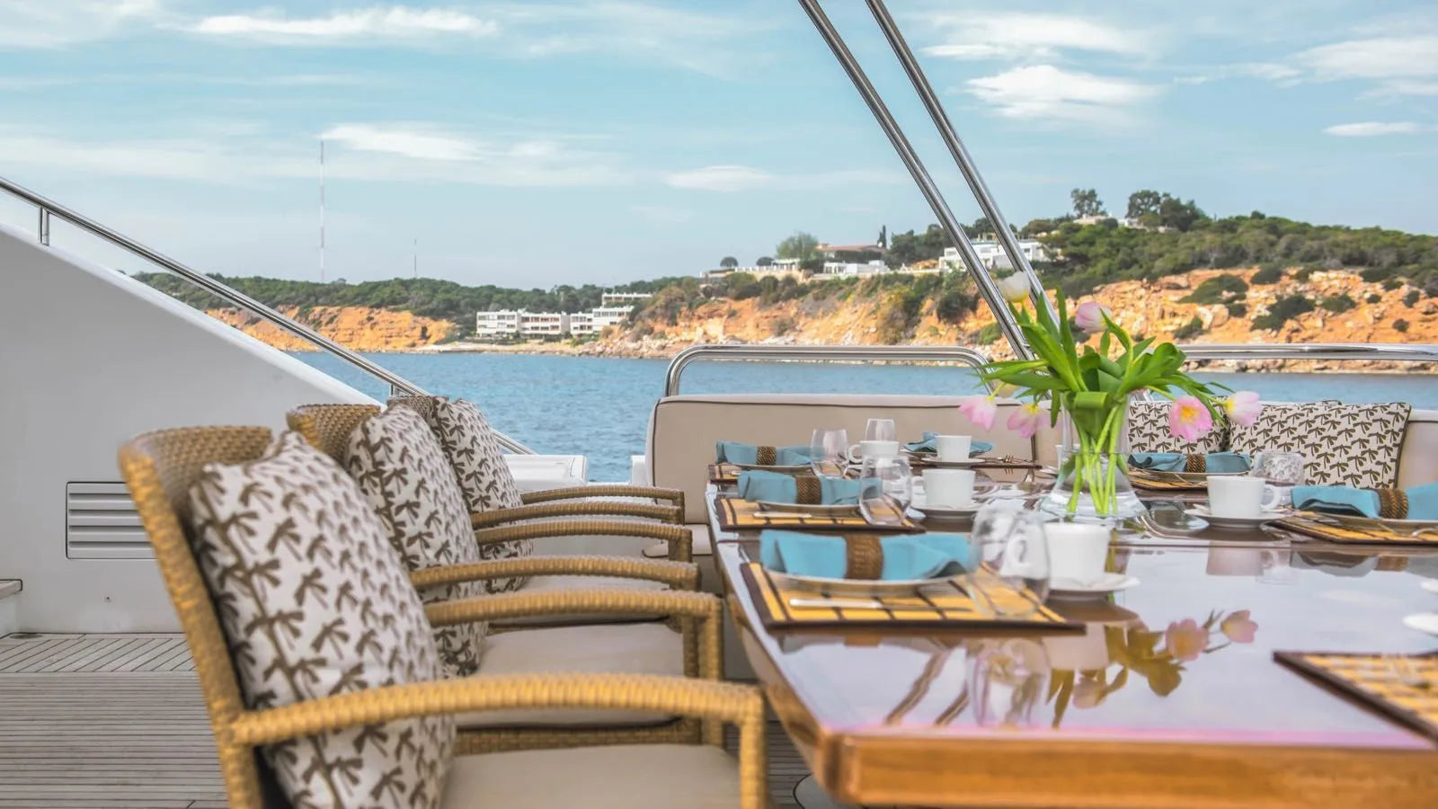 luxury yacht Charter Cannes 
