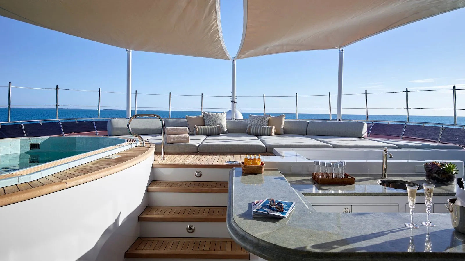 Cannes Yacht Charters