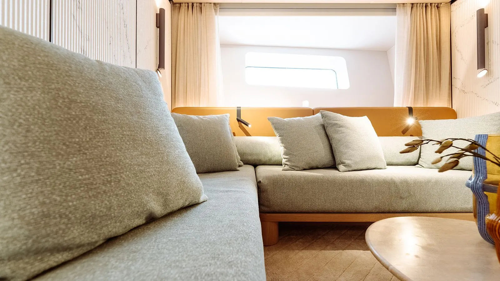 SAL Motor Yacht Charter Cannes France