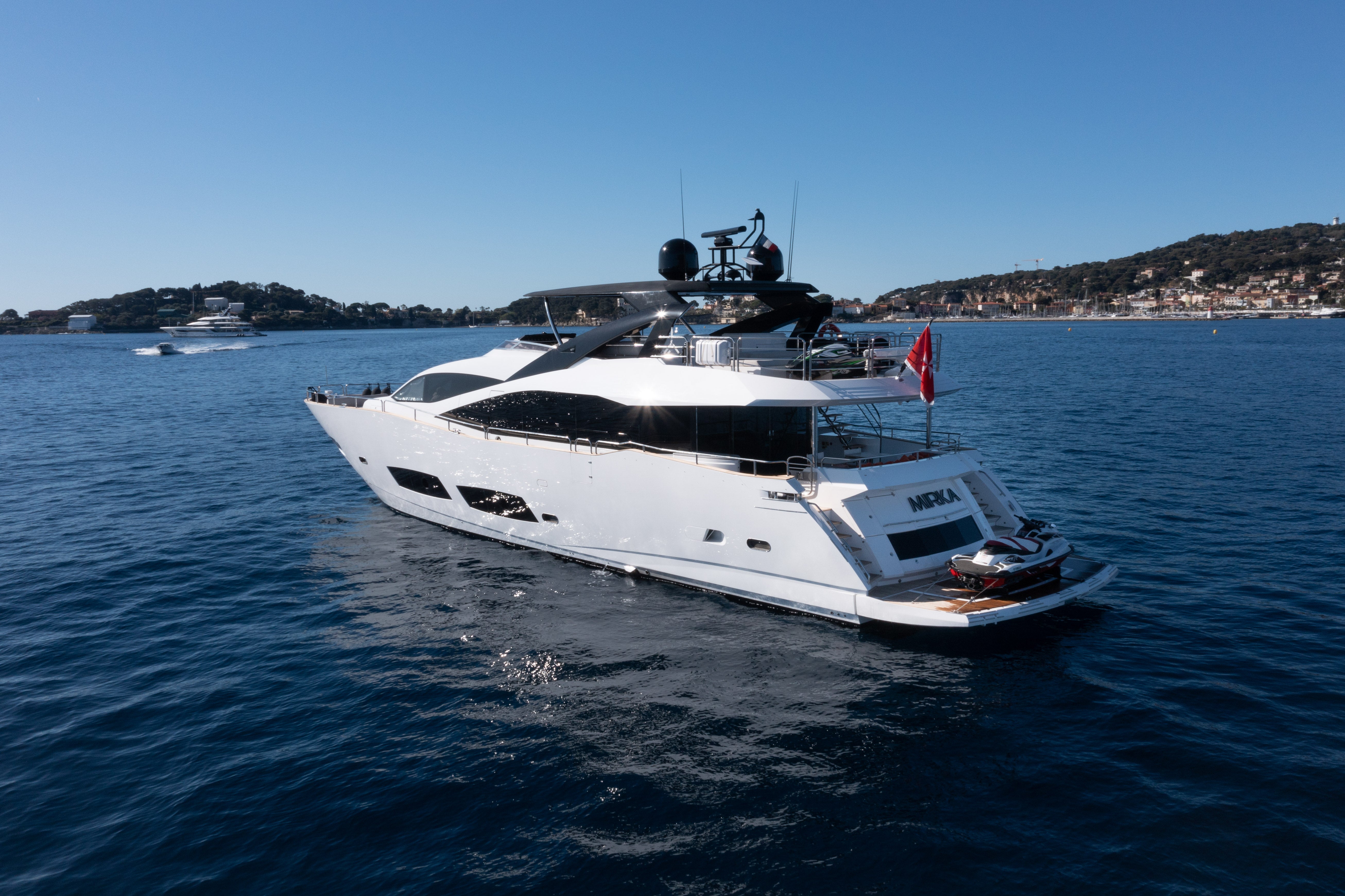 yacht charter with jet ski Monaco