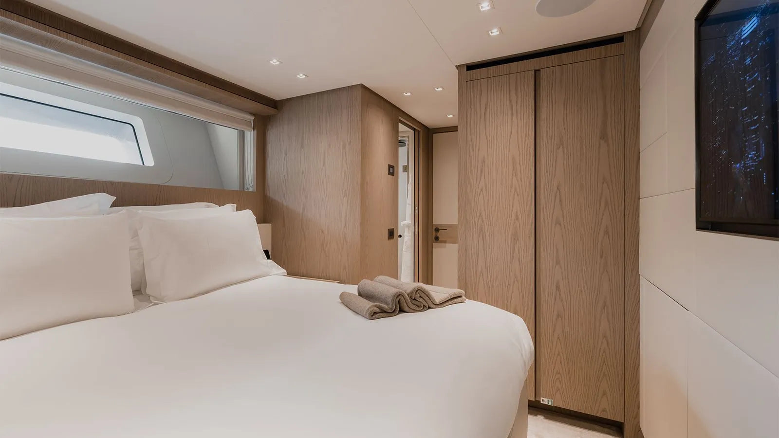 M/Y LES BRUXELLOIS Cannes yacht rentals