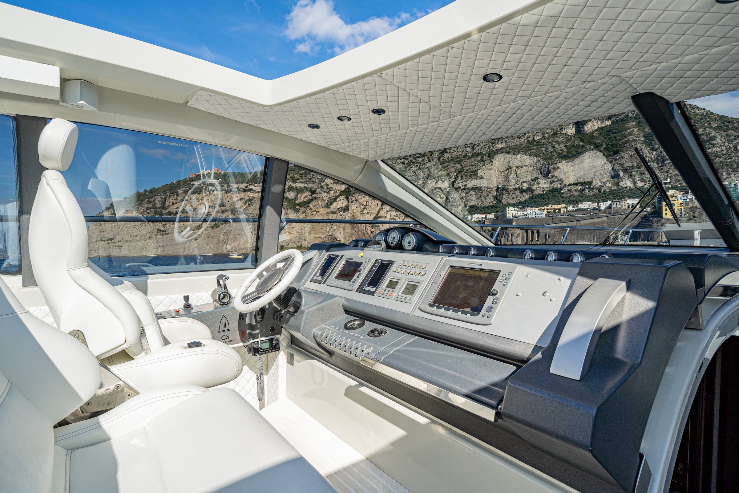 Naples Italy party yacht charter 