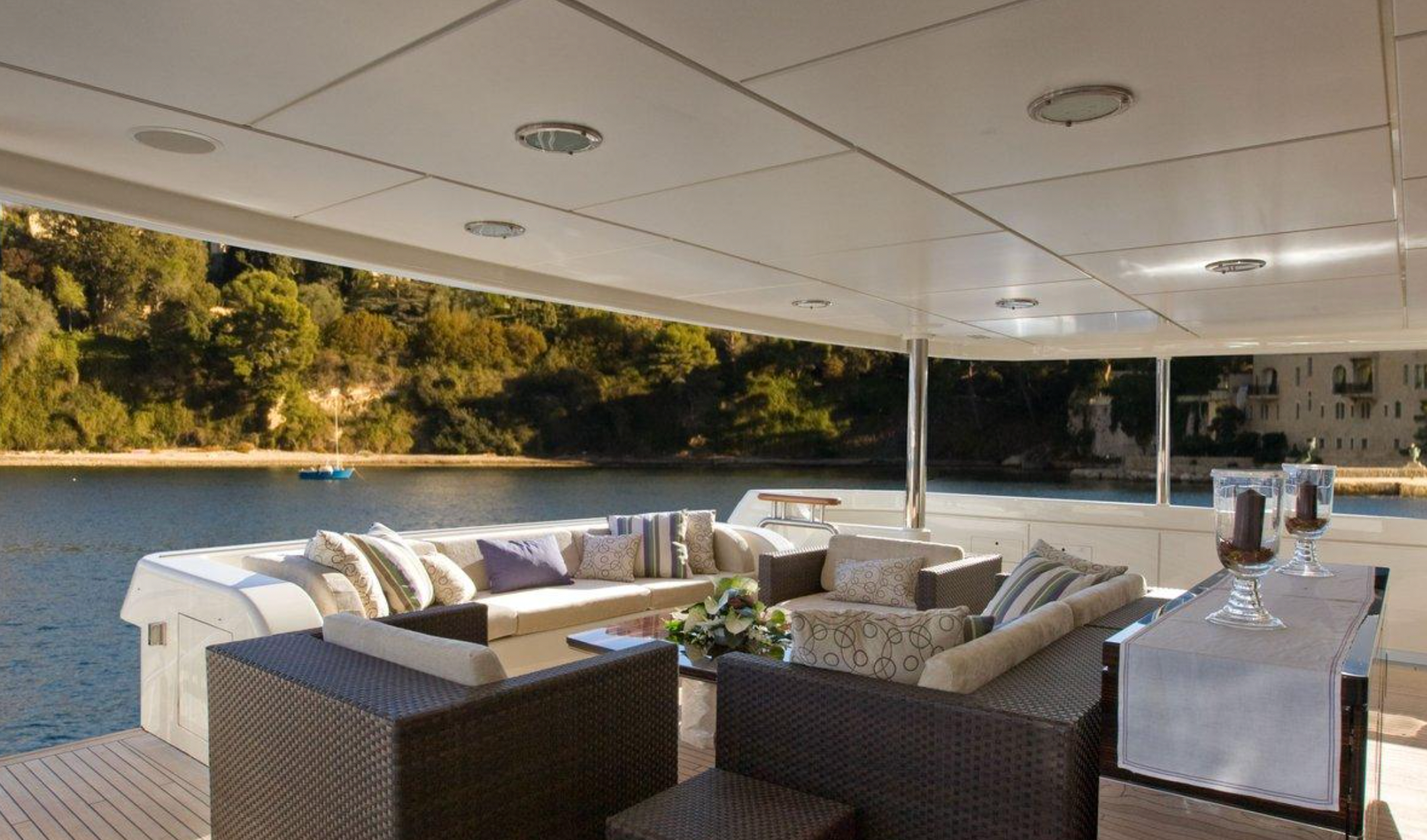 luxury yacht charter Antibes France