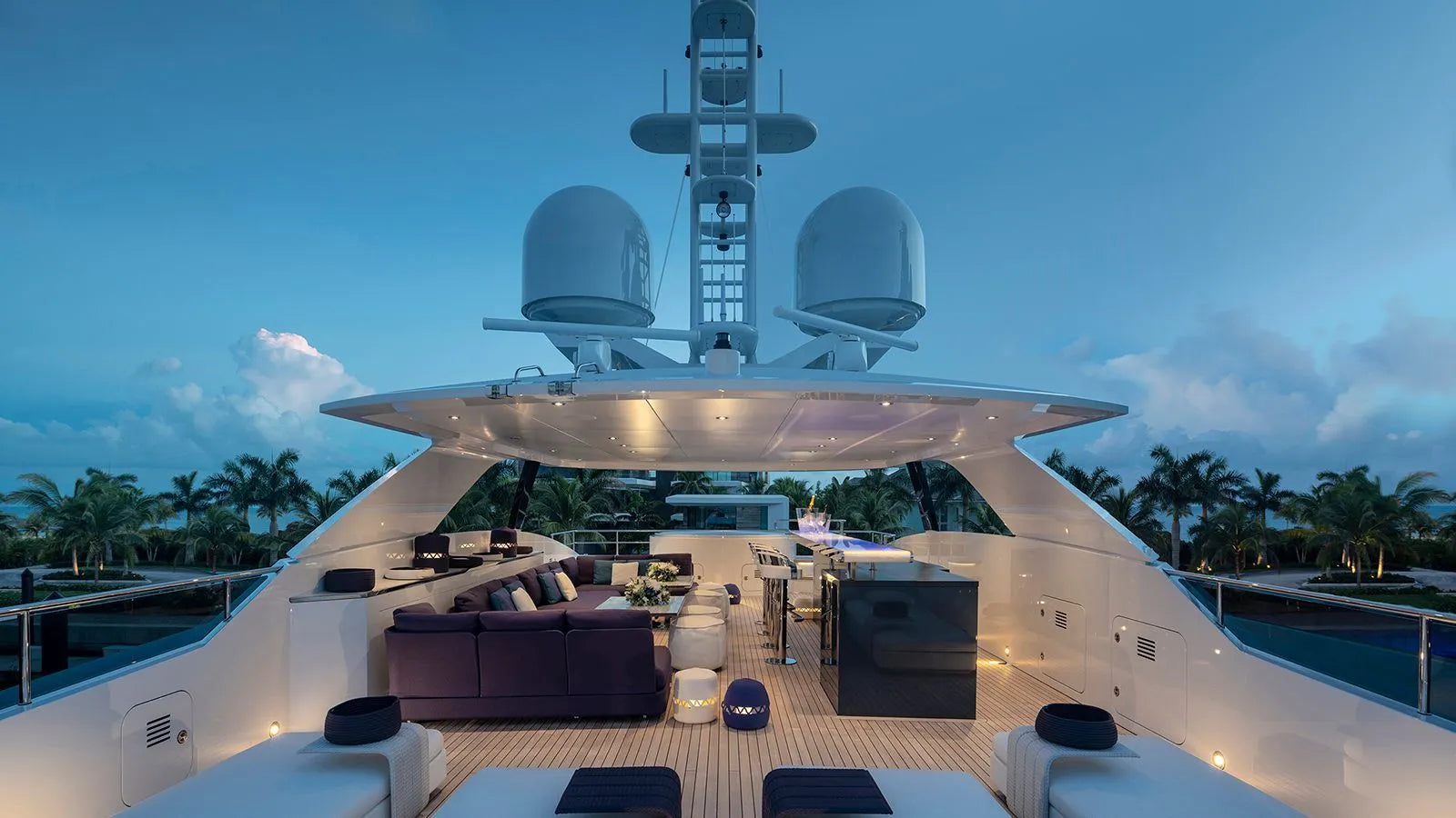 Mega yacht Charter Cannes 