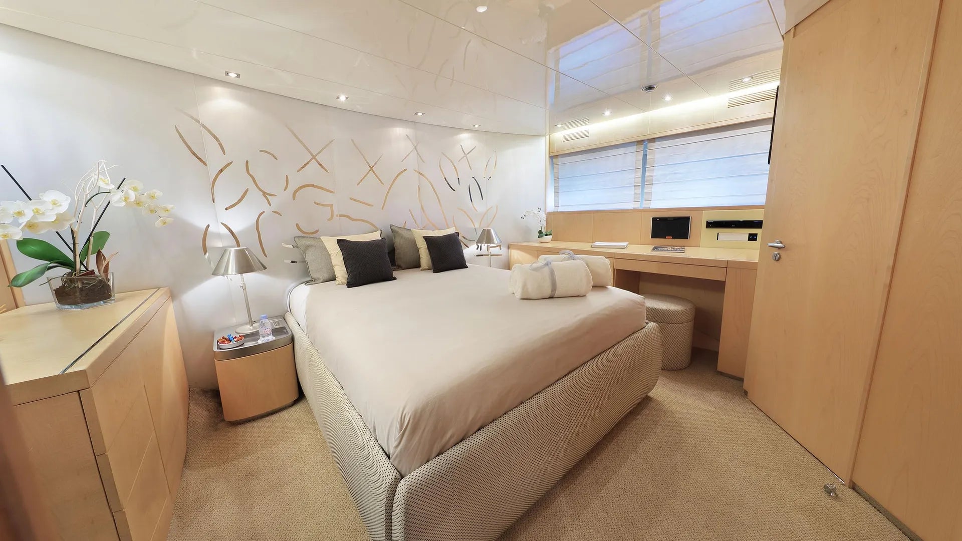private yacht charter Cannes France