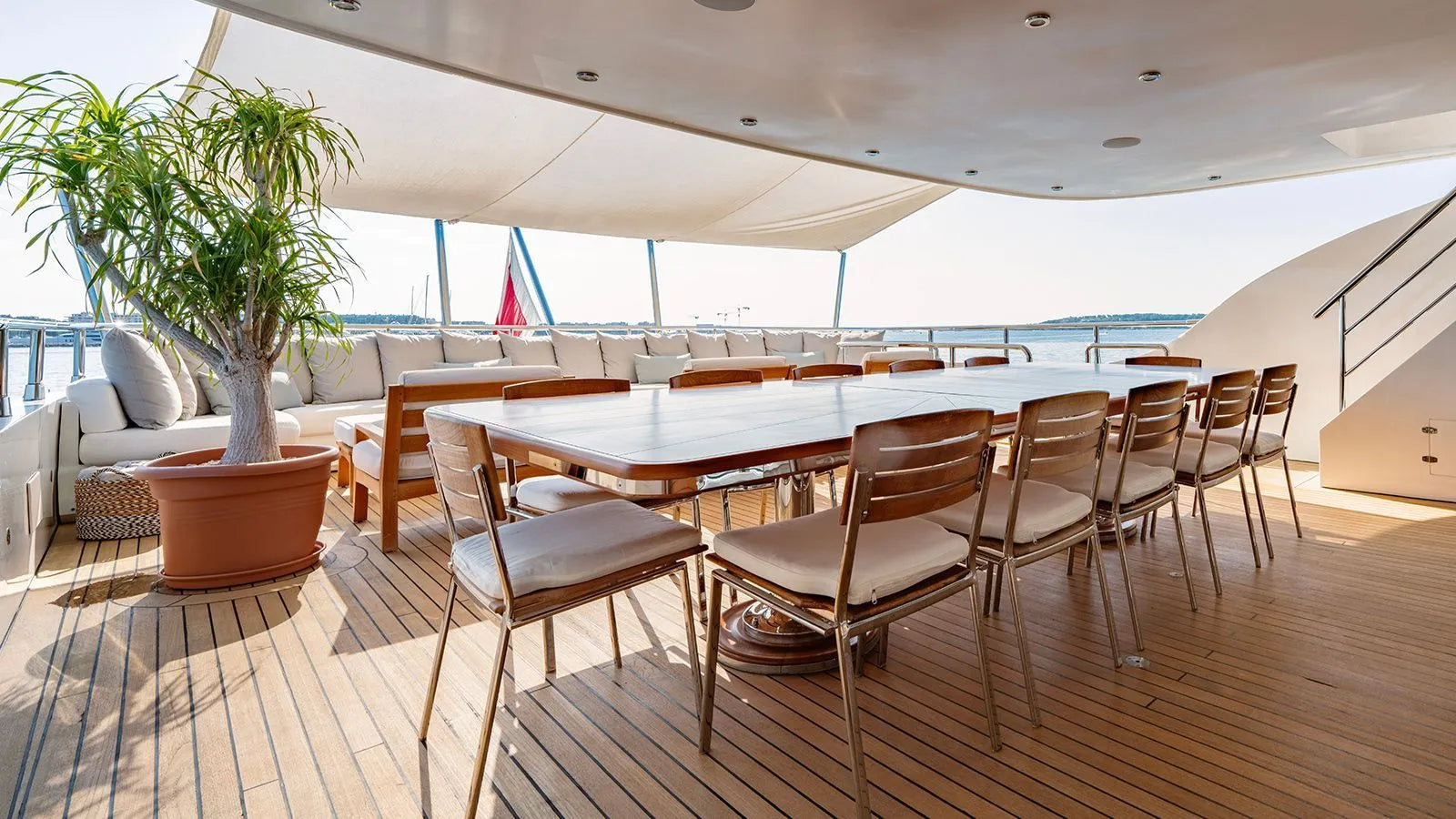 Large yacht charter St Tropez France