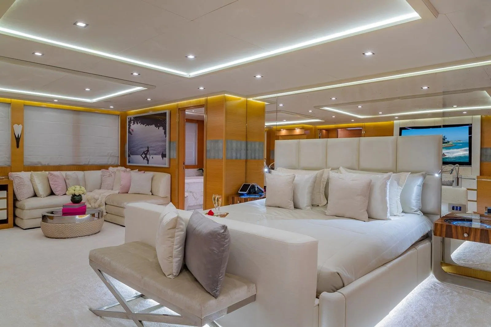 luxury yacht charter Cannes 
