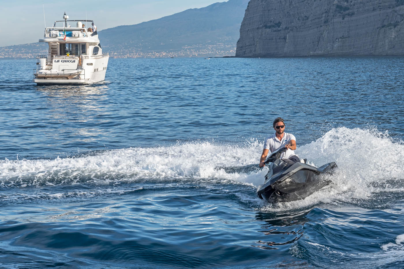 yacht rental Amalfi Coast 