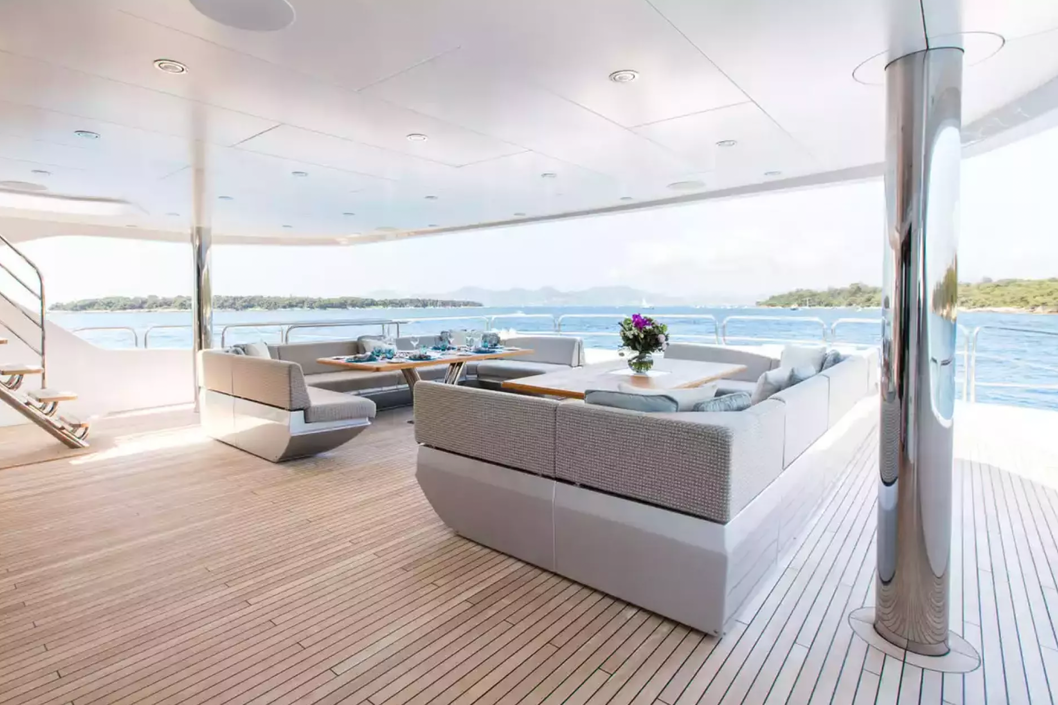 arados yacht charter cost Cannes 