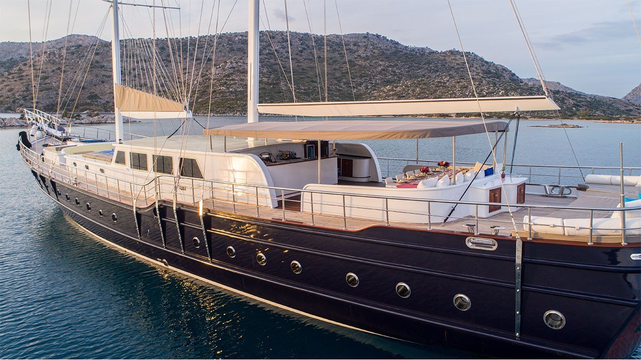 luxury yacht charter turkey