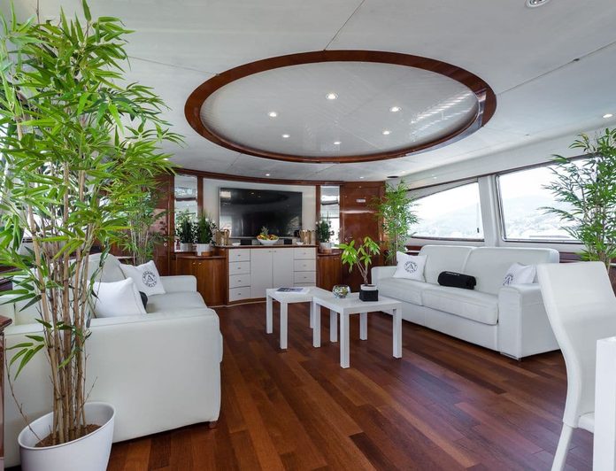 M/Y ACCAMA DELTA Luxury Yacht for Charter French Riviera