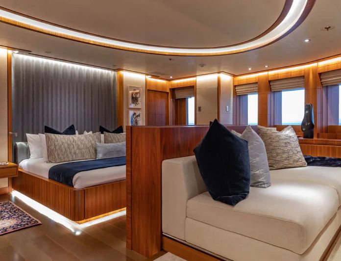 party yacht Charter Cannes 