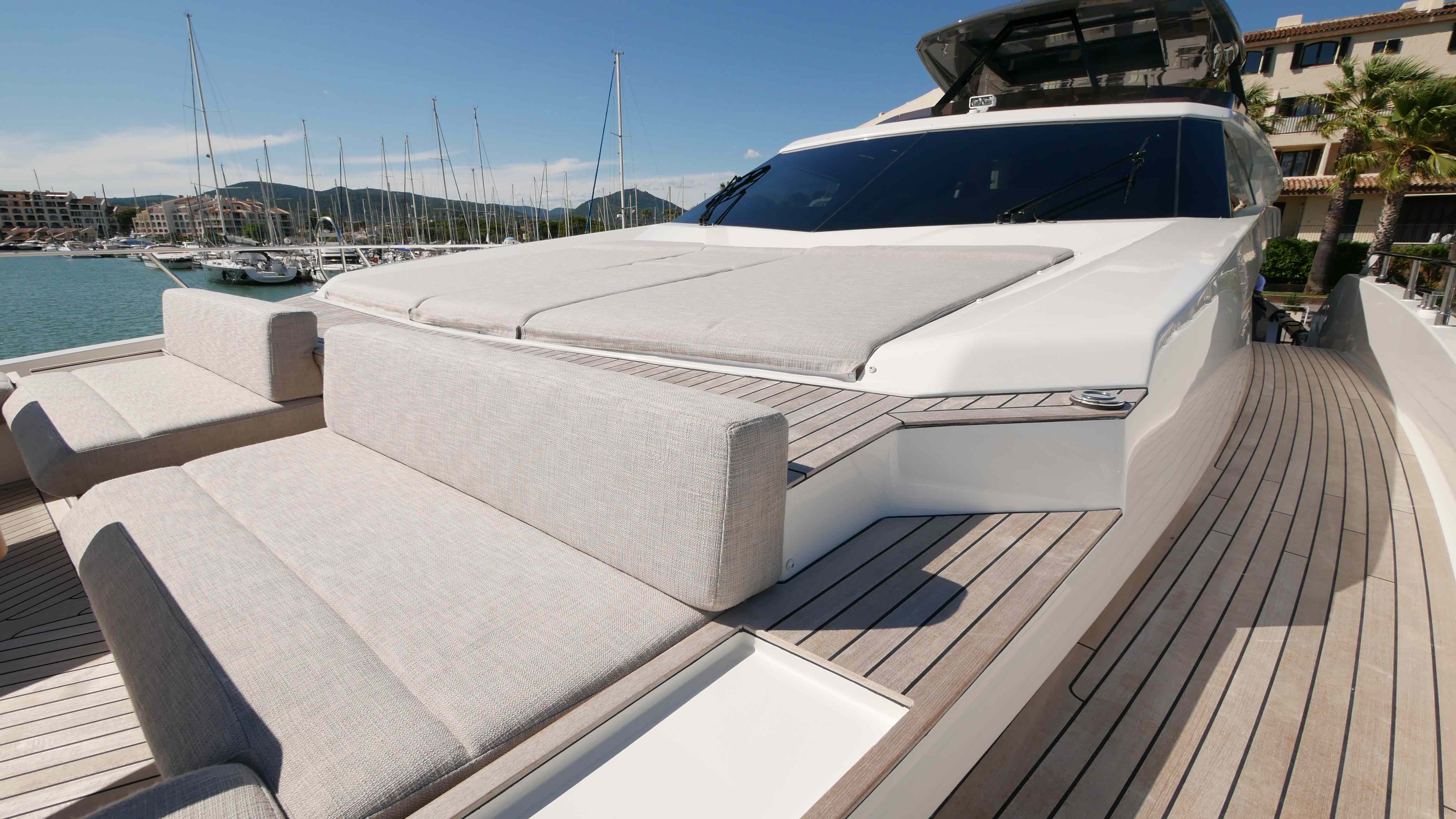 affordable yacht Charter St Tropez France