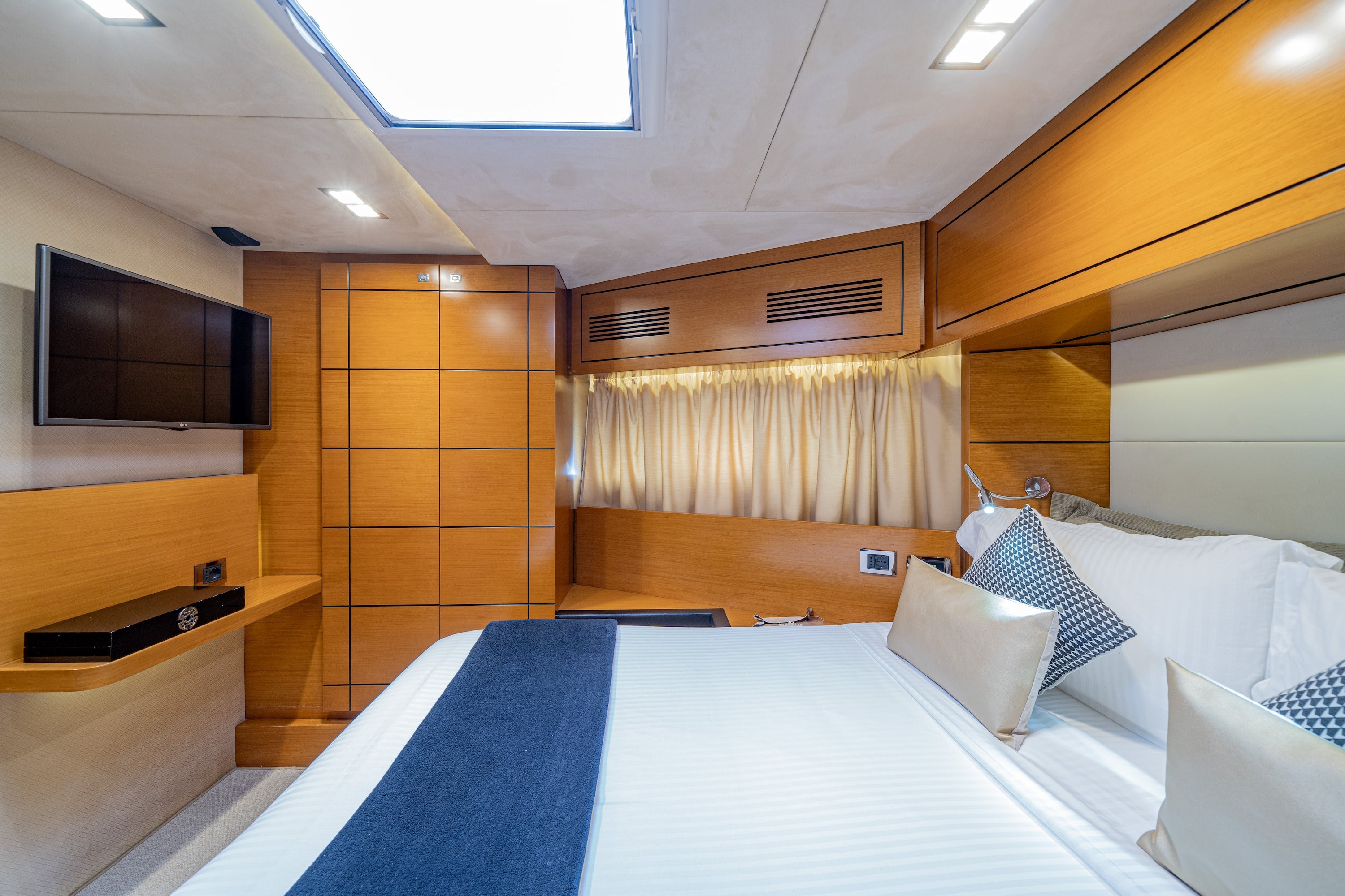 luxury yacht holiday Italian Riviera