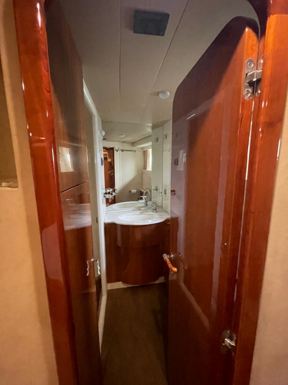 yacht charter Mykonos Greece cost