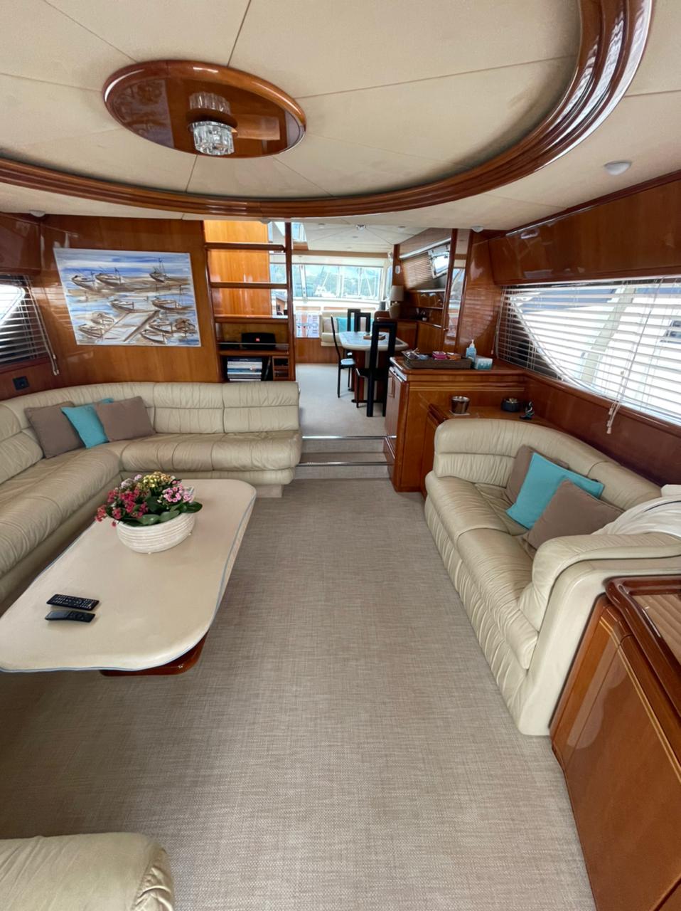 yacht charter Mykonos Greece with skipper