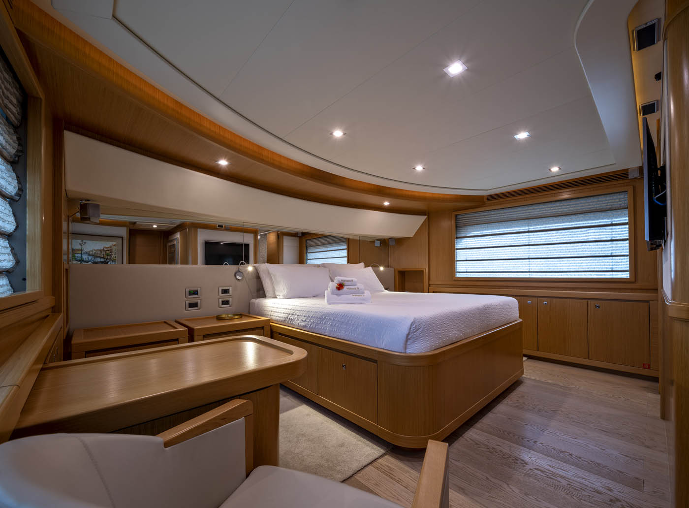 Charter yacht club French Riviera