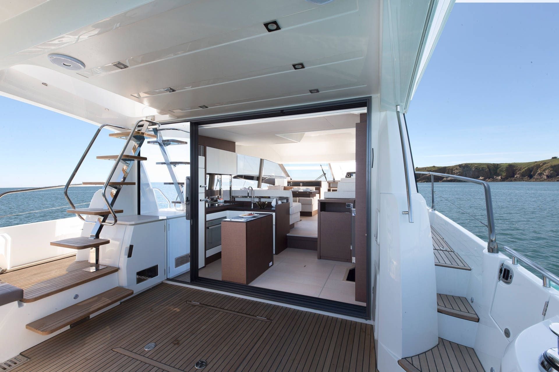 private yacht charter Nice France 