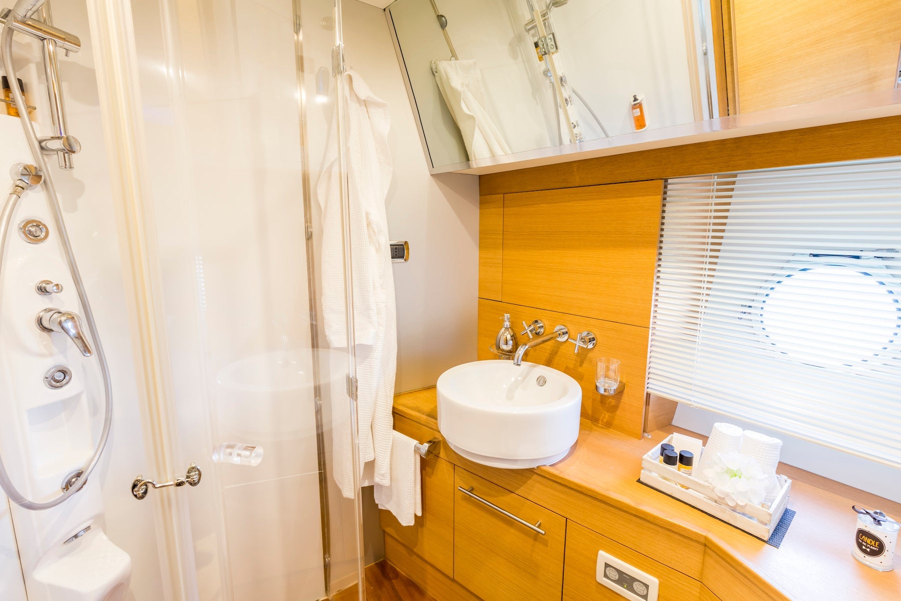 Vacation Yacht Charter Sardinia