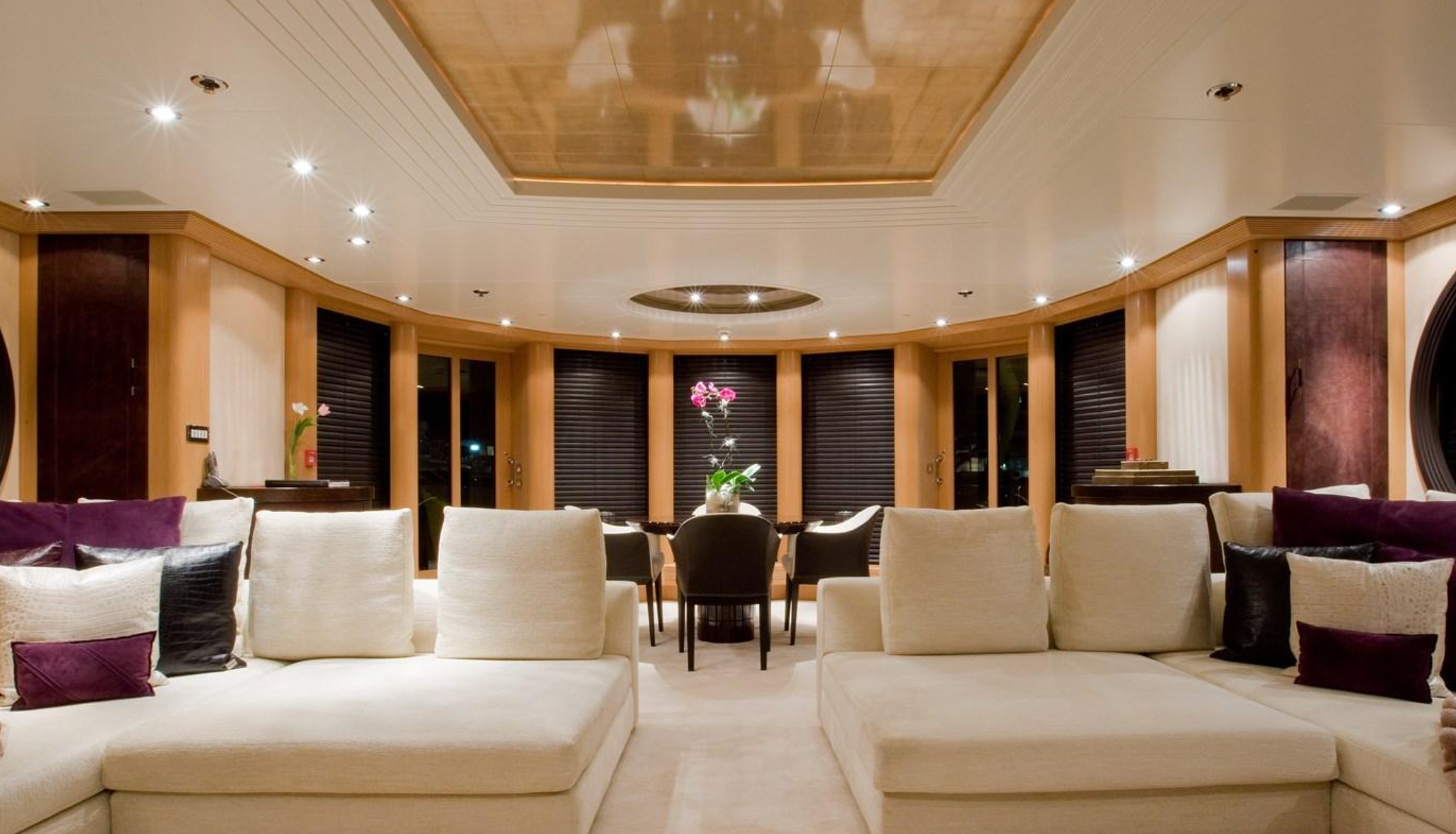 Mega yacht Charter Antibes France