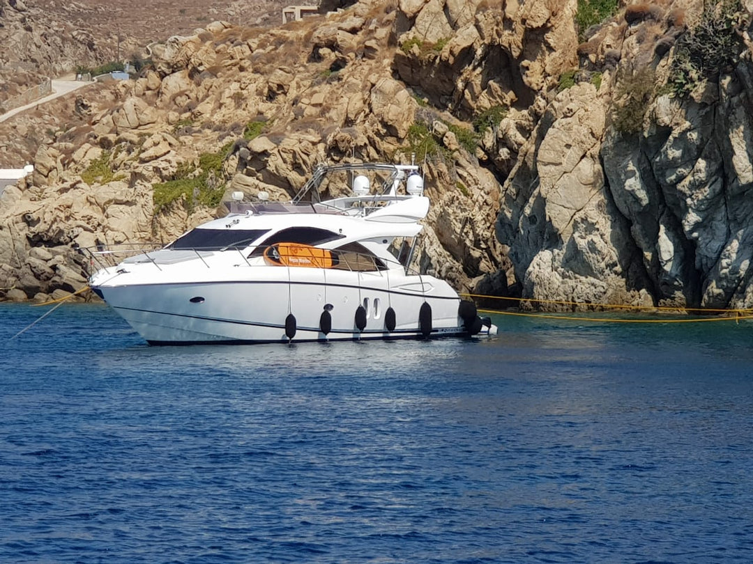 yacht charter Greece with crew
