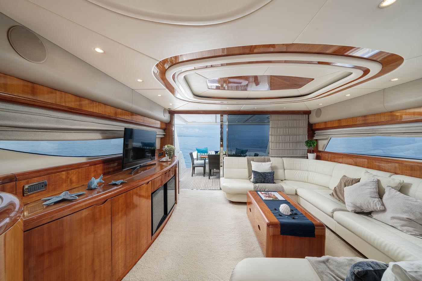 Naples Italy vacation yacht charter