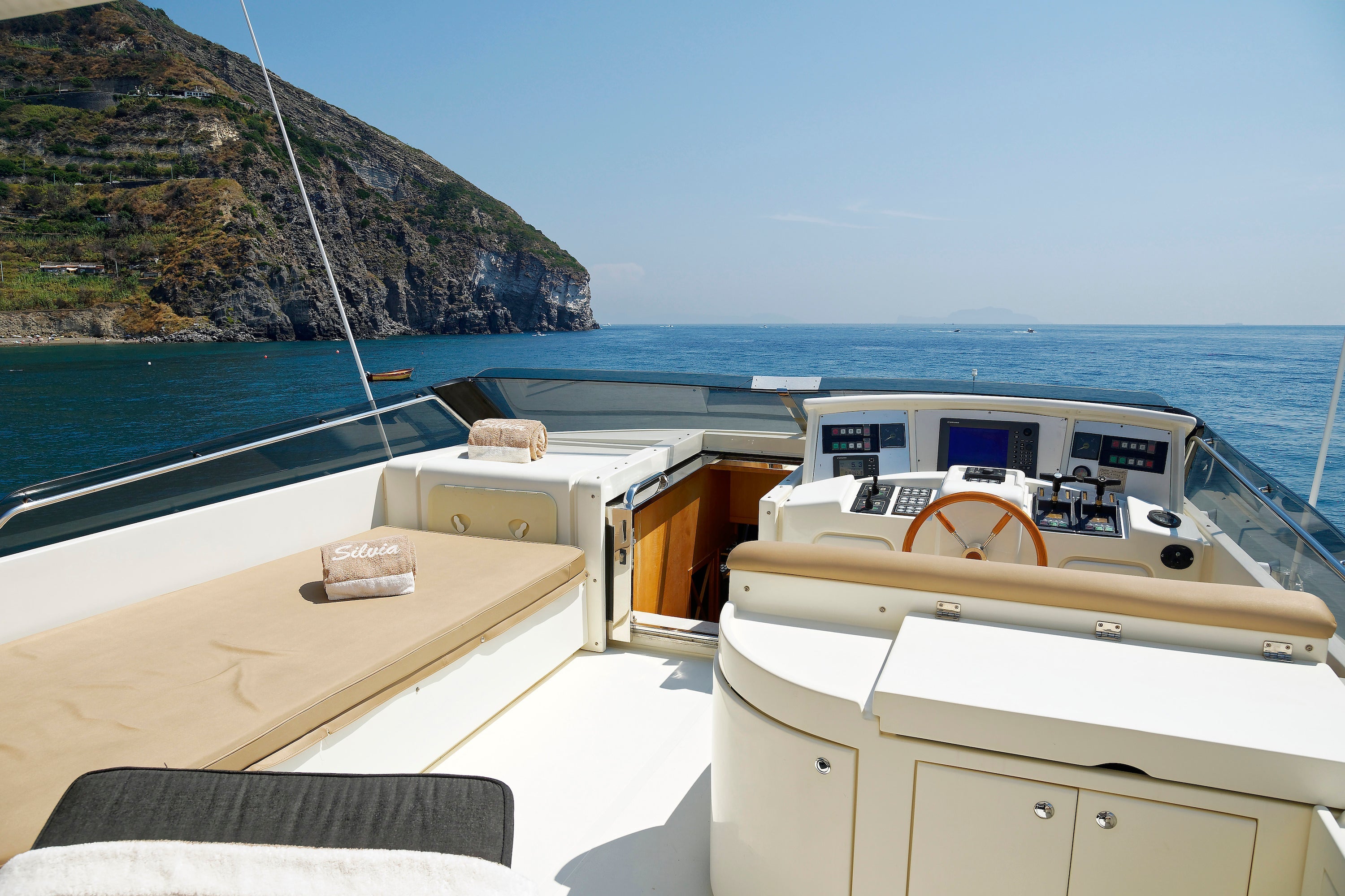 Boat-Charter Naples Italy