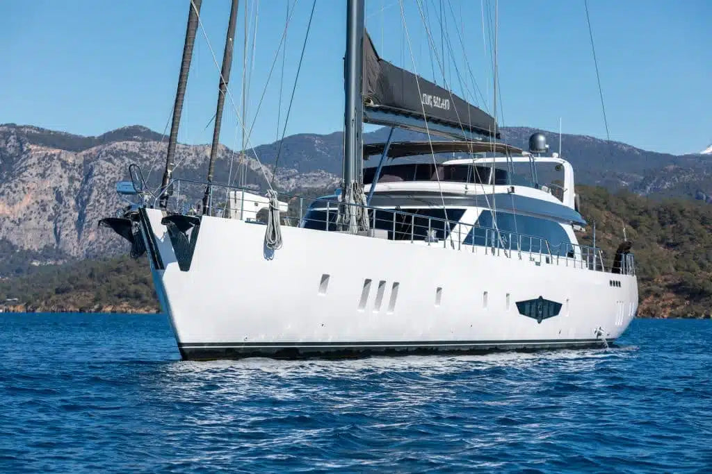luxury yacht Charter Marmaris
