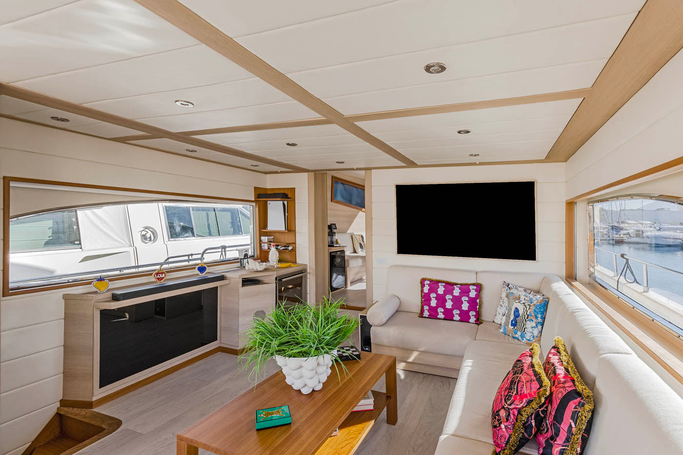 yacht holiday rental Amalfi Coast 