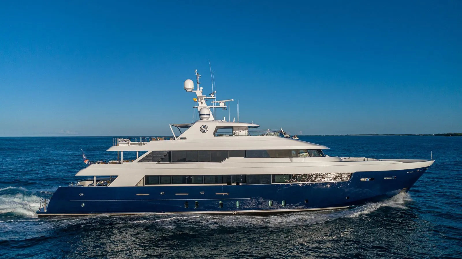 PISCES party yacht Charter Naples Italy