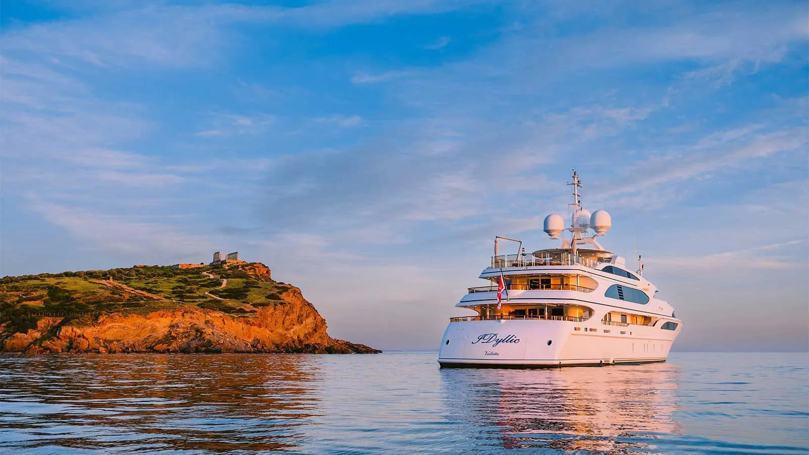 weekly yacht charters Nice France