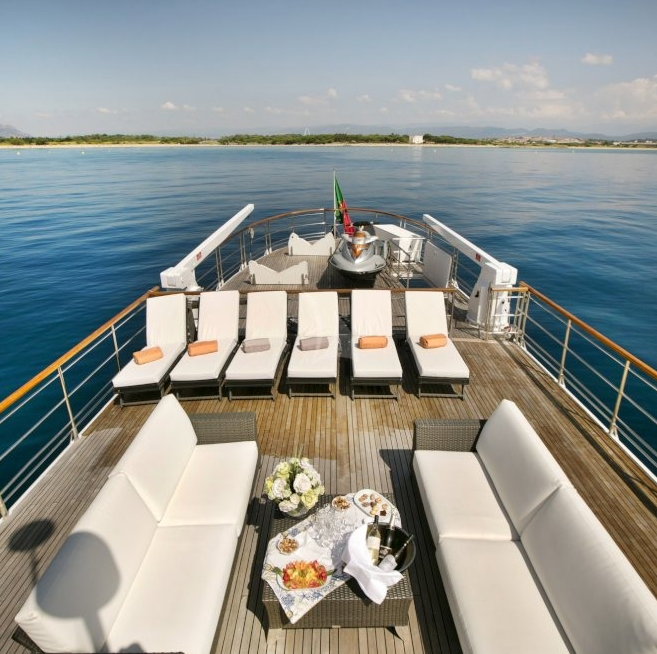 monaco yacht charter
