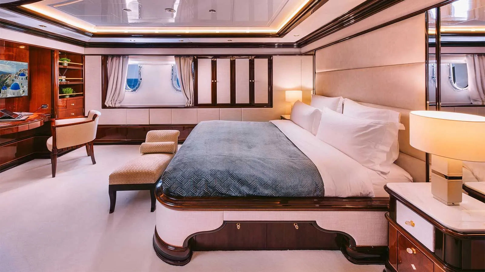 5 star suoperyacht charter Nice France