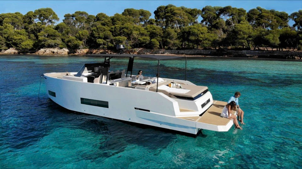 yacht charter greece