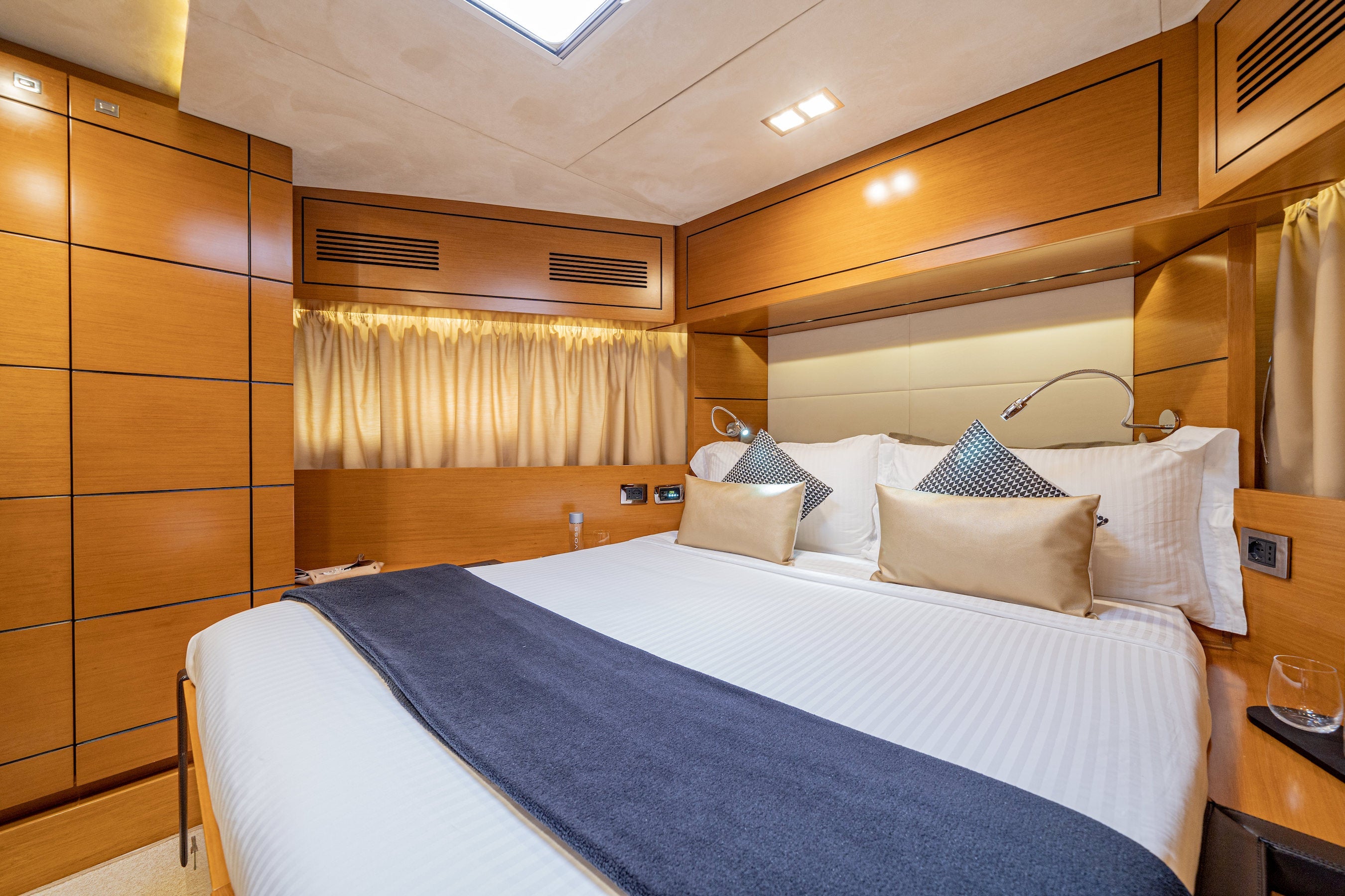private yacht Charters Amalfi Coast 