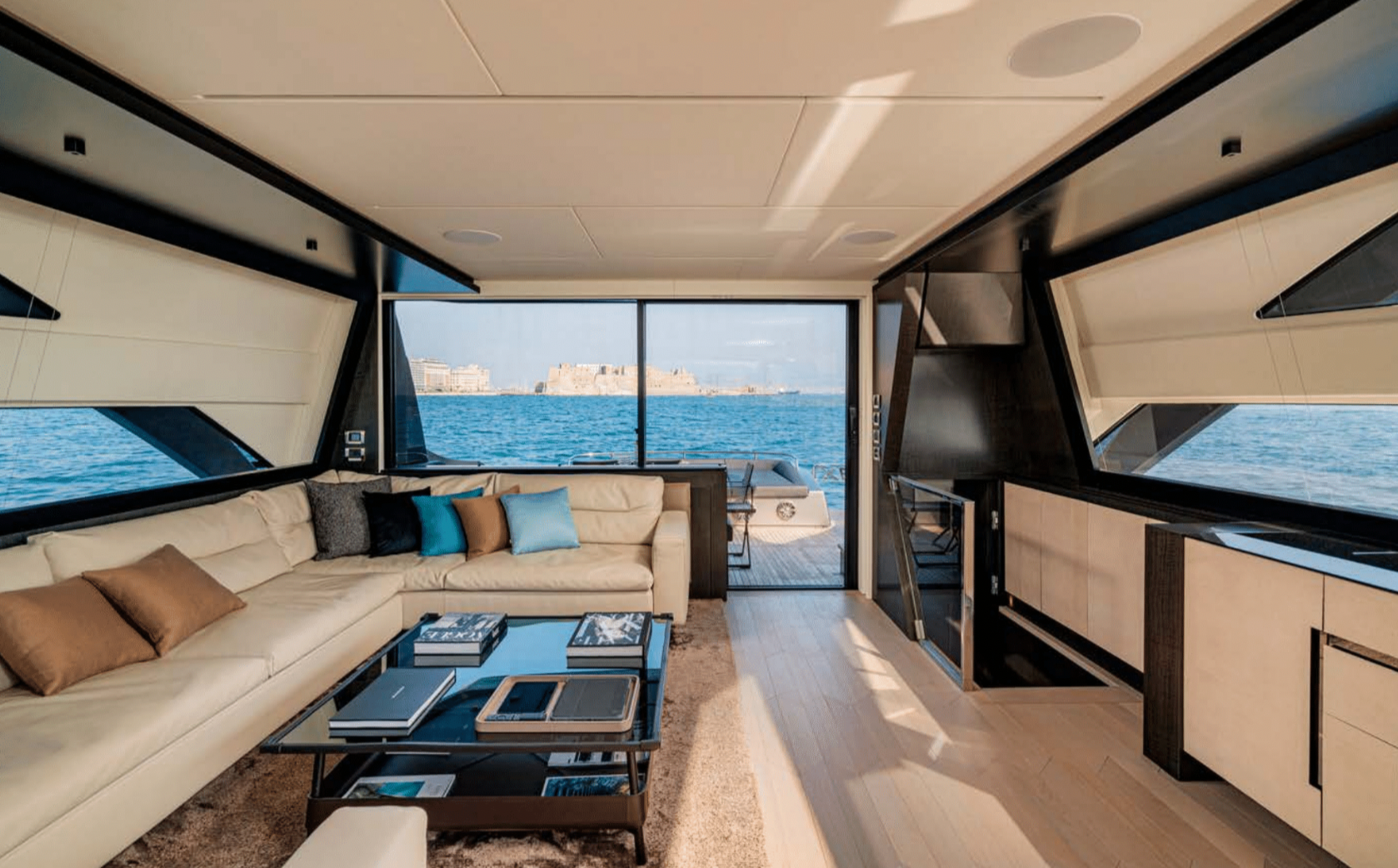 Weekly yacht Charter Amalfi Coast